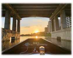 岡崎で秋を満喫 BOATGLAMPING‼🚣